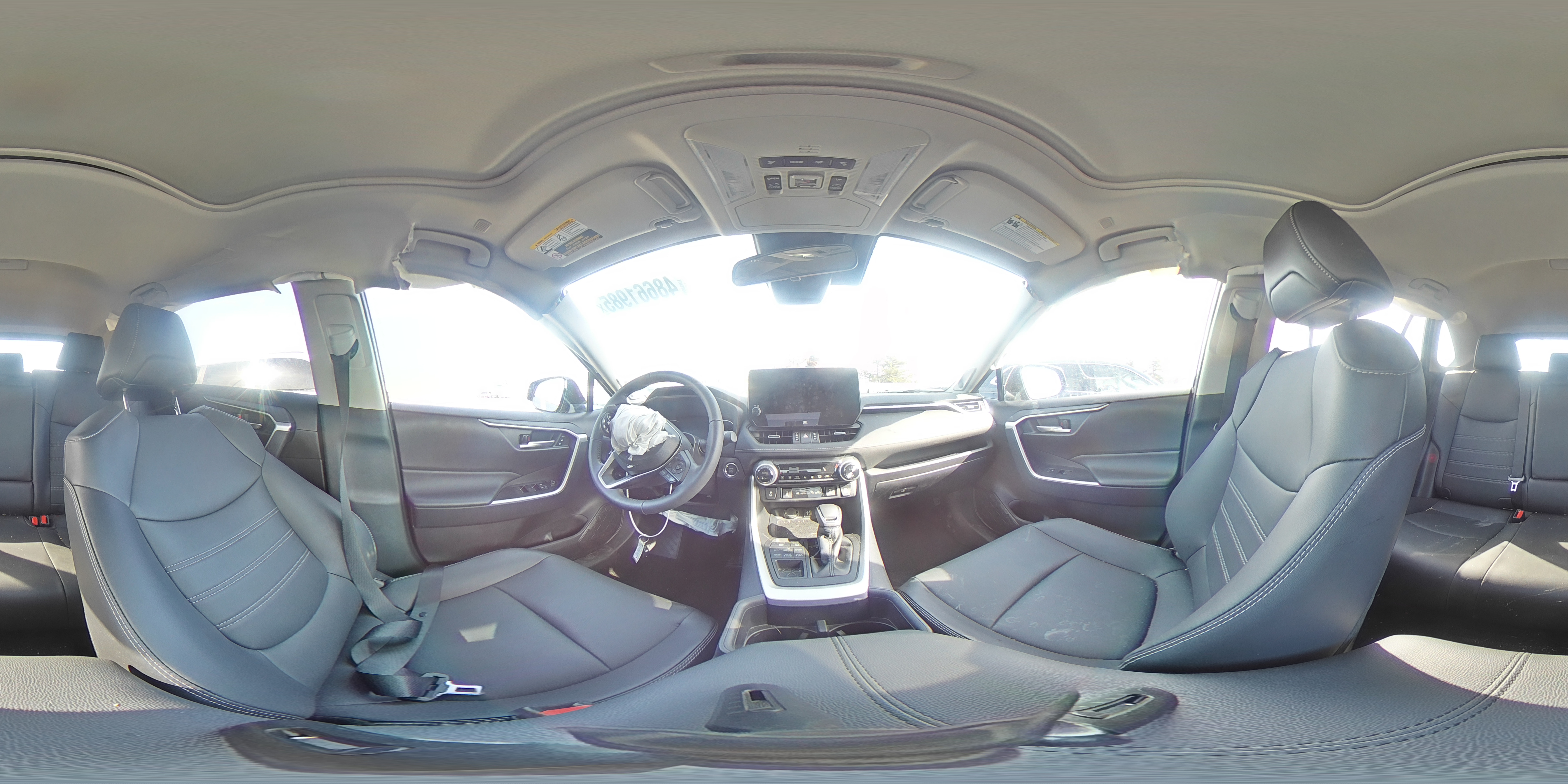 2024 Toyota RAV 4 - Image 14