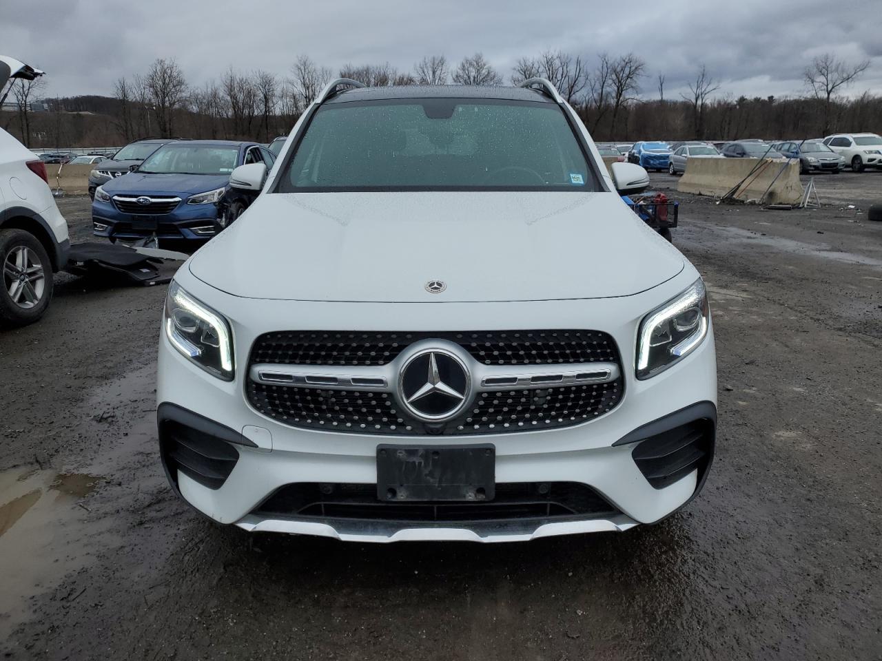 2021 Mercedes-Benz GLB - Image 5