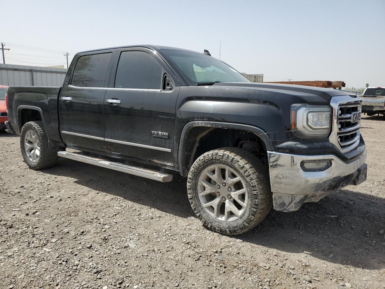 2018 GMC Sierra - Image 4