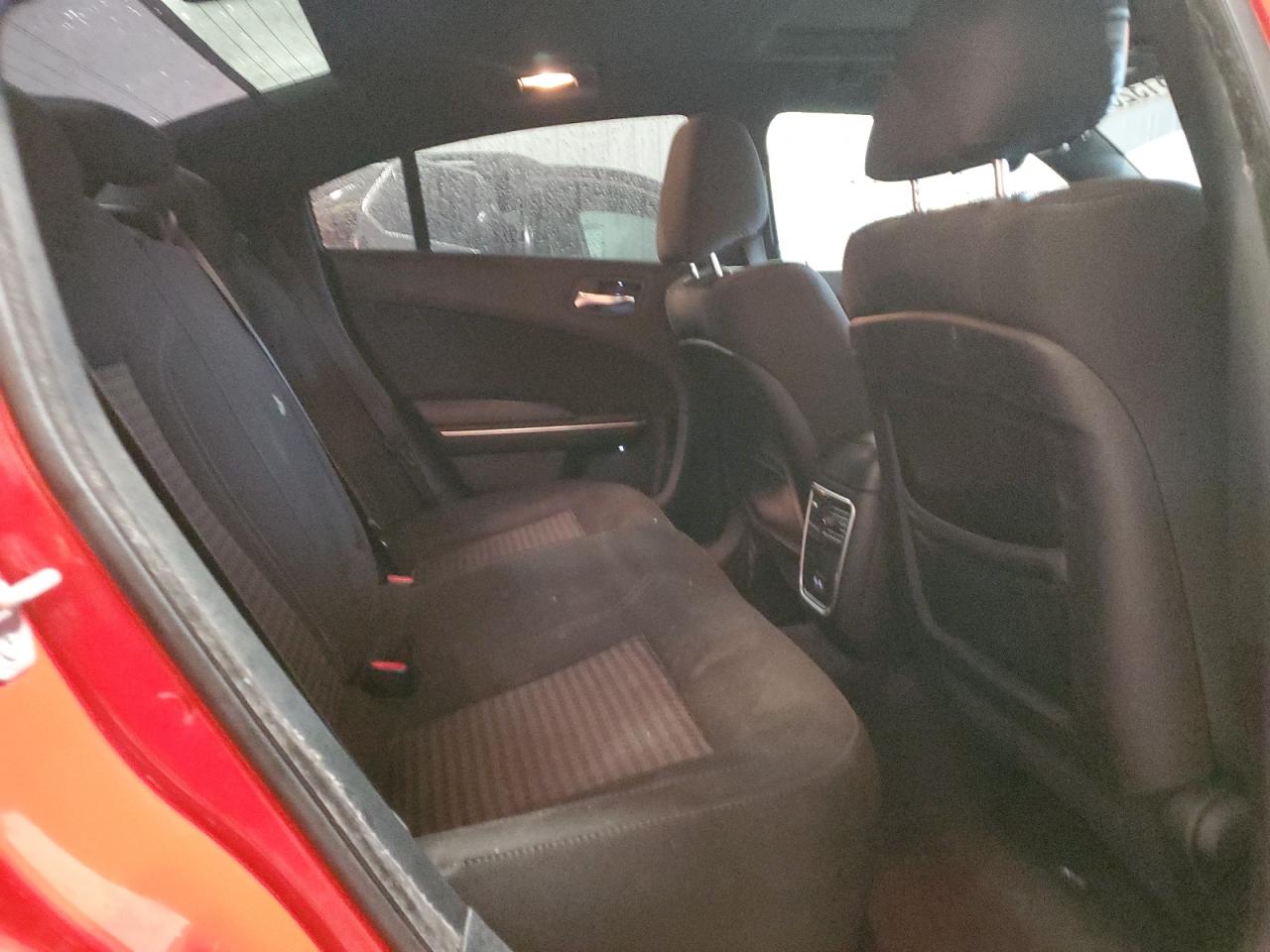 2018 Dodge Charger - Image 10