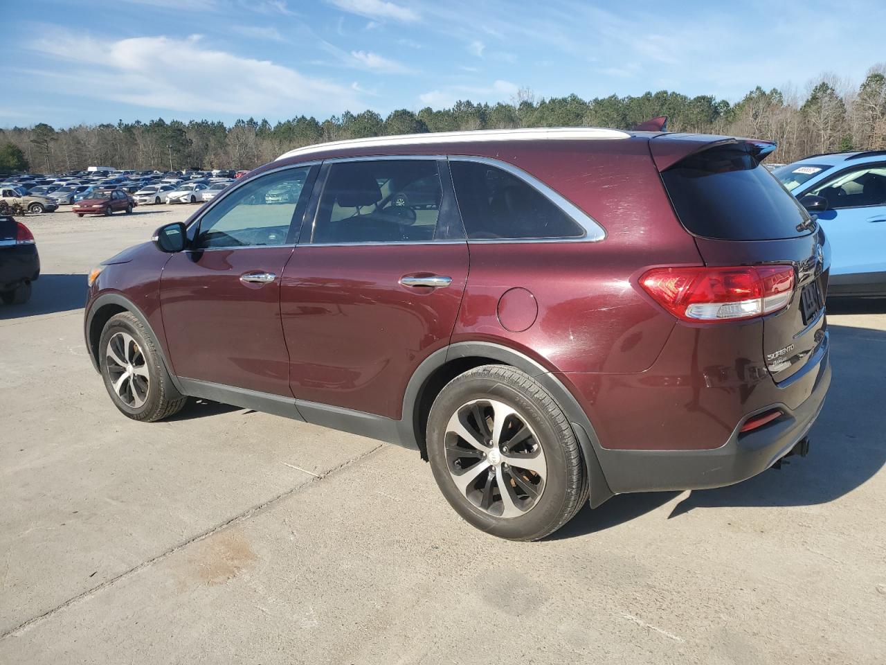 2018 Kia Sorento - Image 2