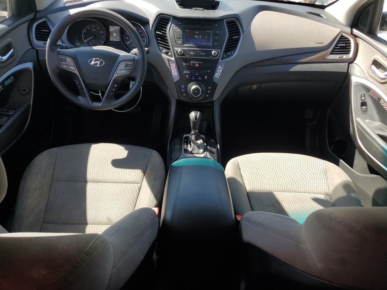 2018 Hyundai Santa Fe - Image 8