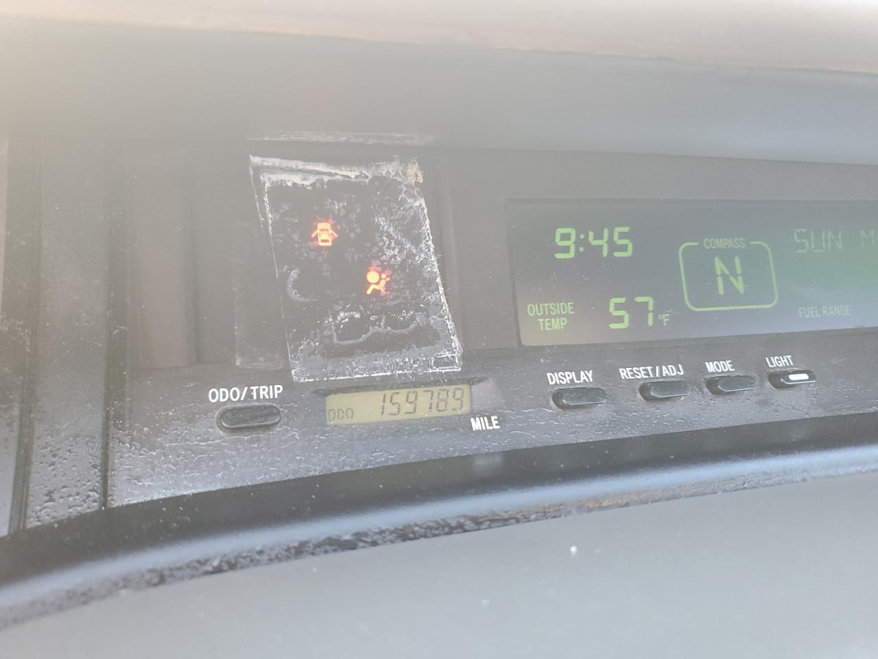2000 Toyota Avalon - Image 9