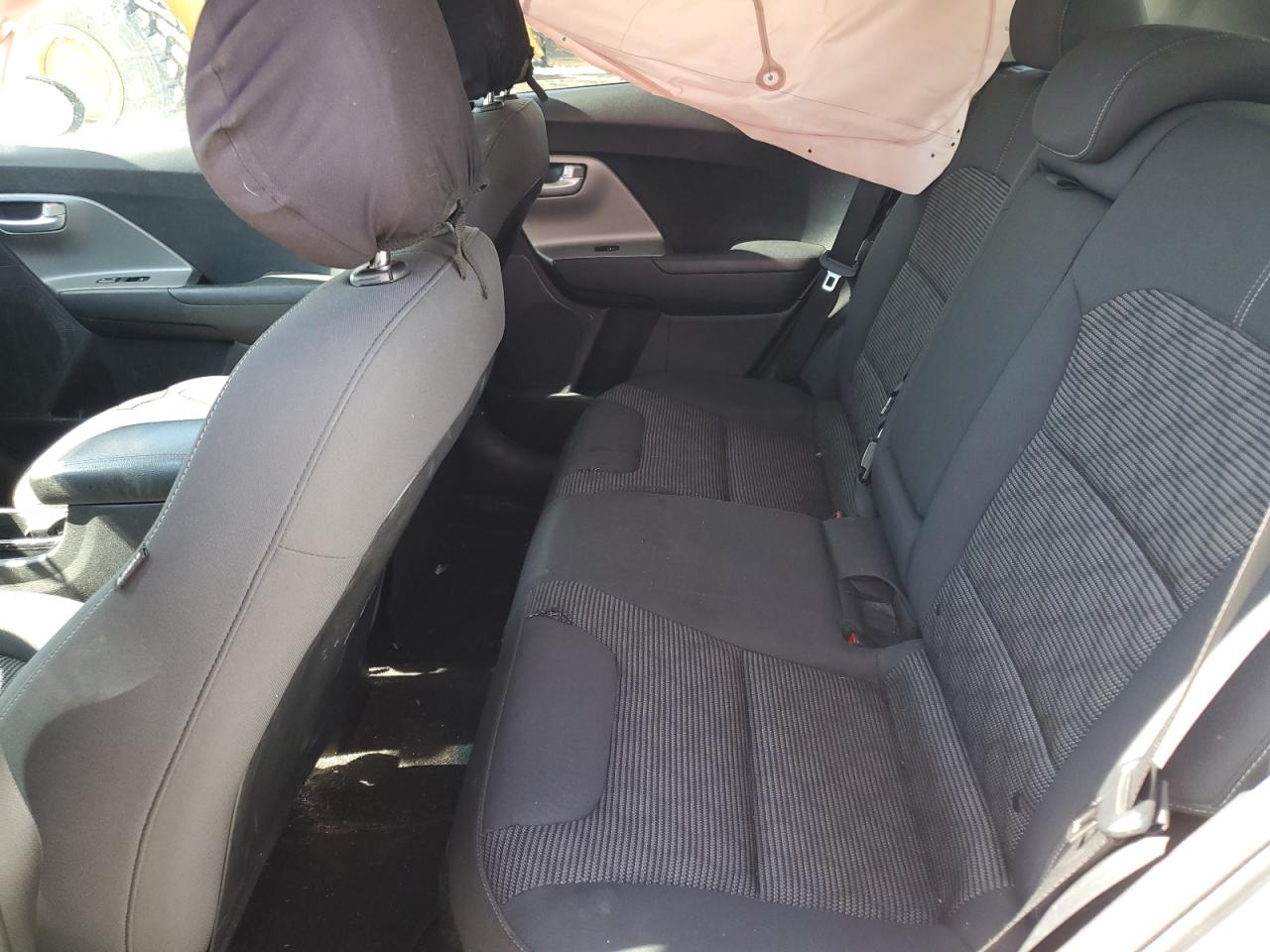 2019 Kia Niro - Image 11
