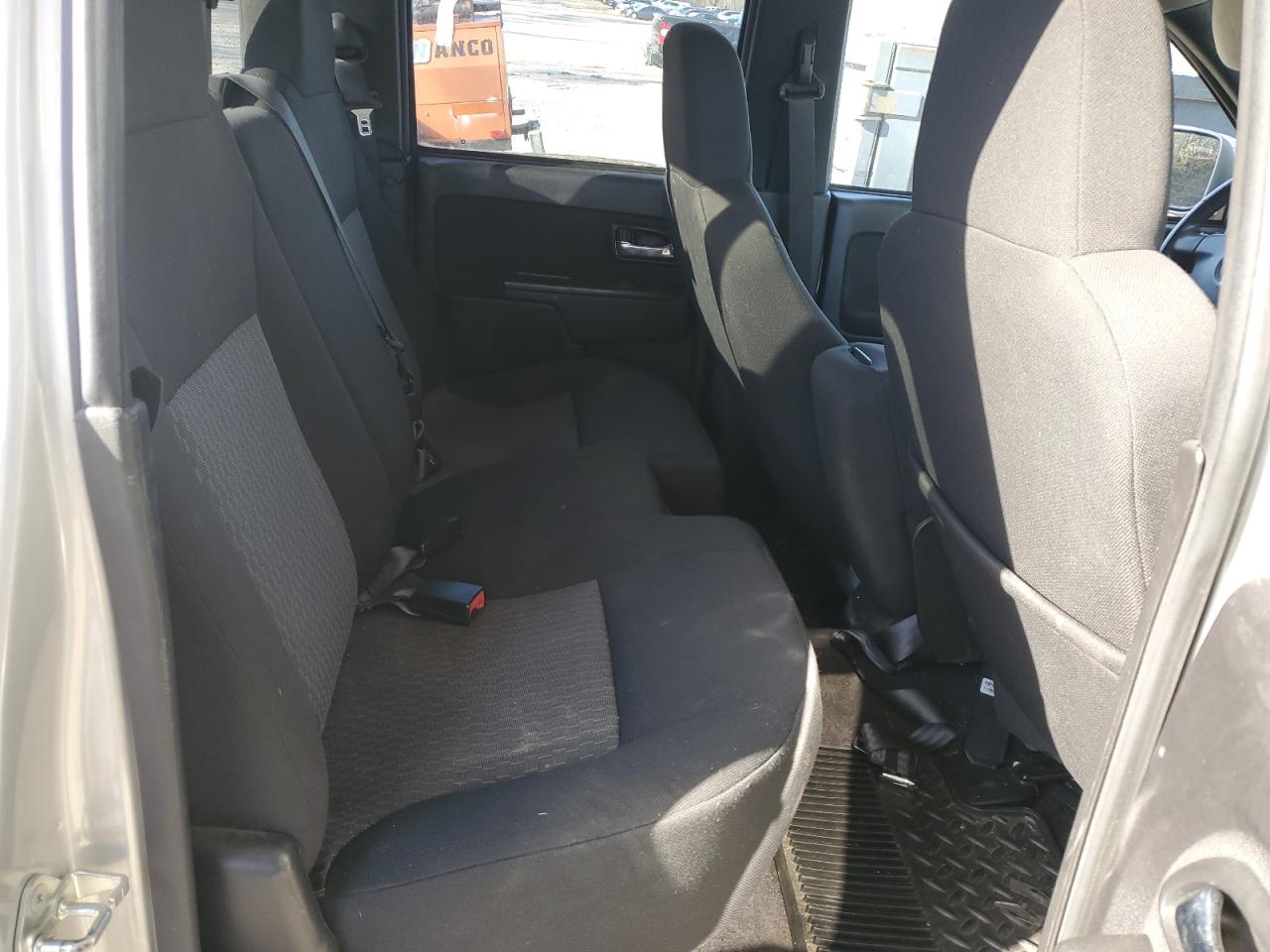 2010 Chevrolet Colorado - Image 10