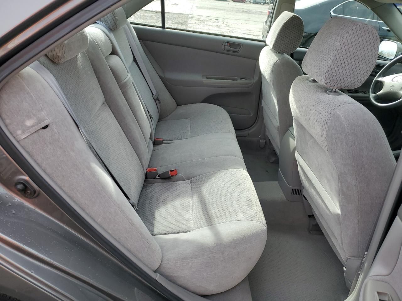 2003 Toyota Camry Le VIN: 4T1BE32K93U700070 Lot: 50098105