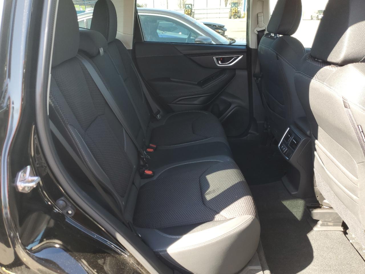 2023 Subaru Forester - Image 11