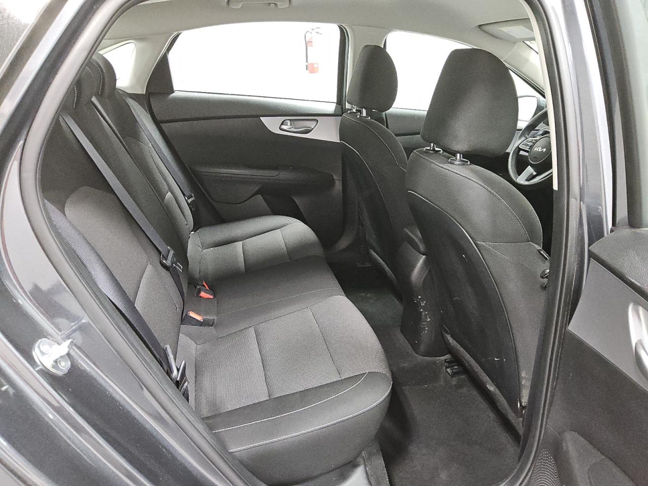 2023 Kia Forte - Image 10