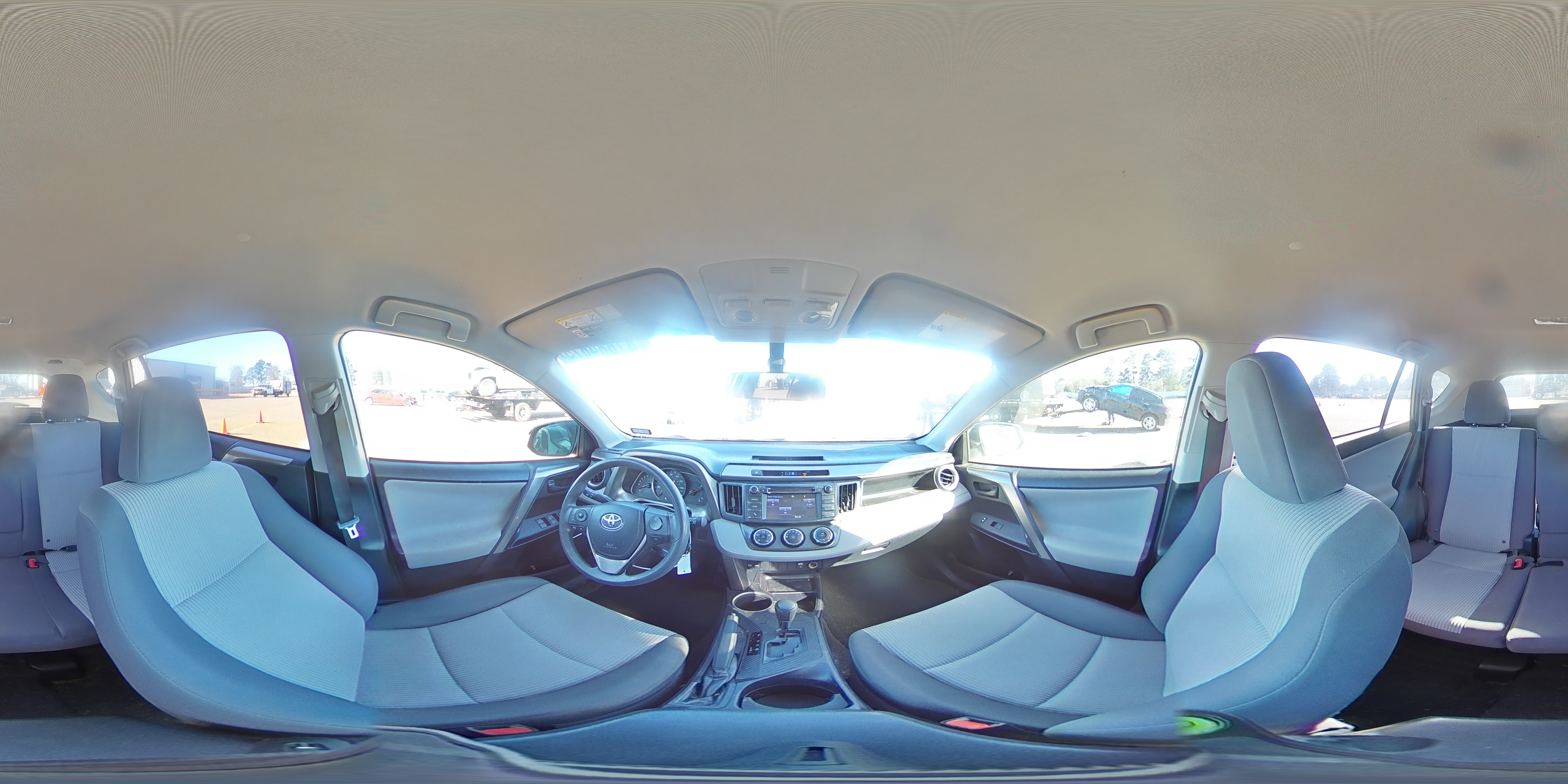 2015 Toyota RAV 4 - Image 14