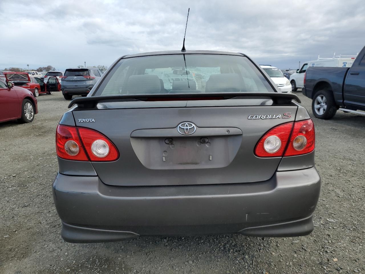 2005 Toyota Corolla - Image 6
