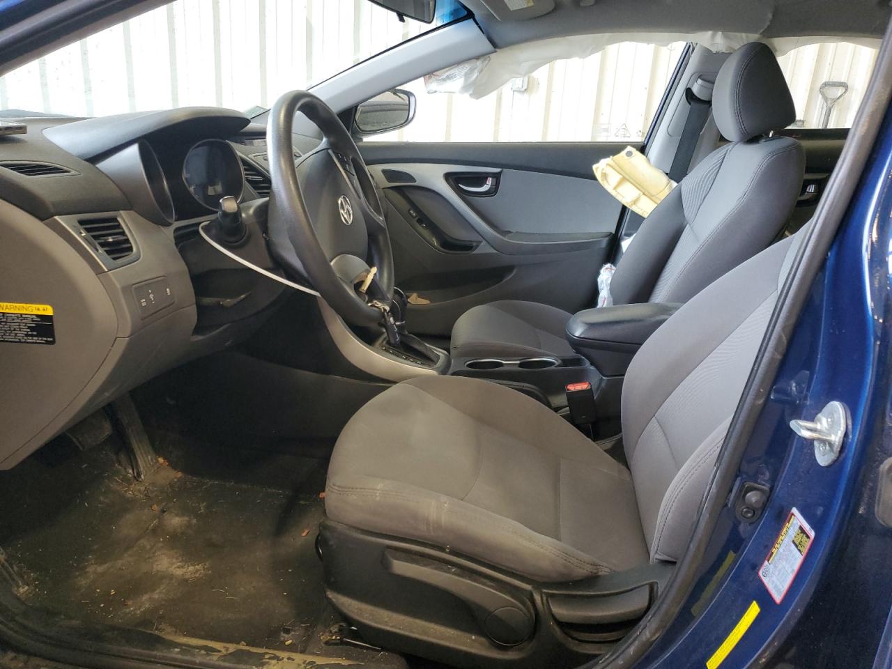 2016 Hyundai Elantra - Image 7