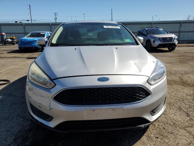 Седаны FORD FOCUS 2015 Серебристый