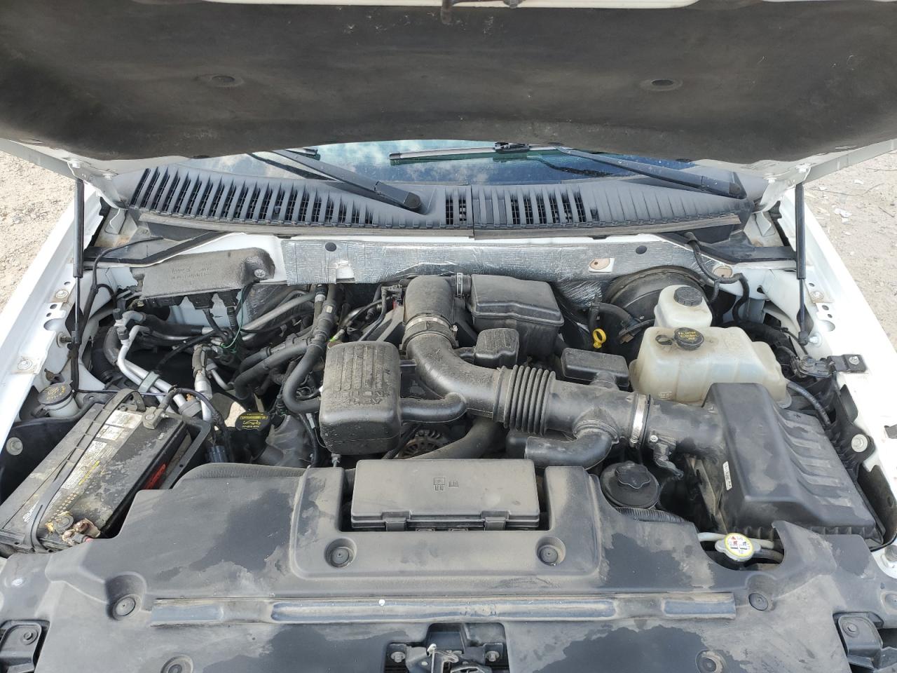 2012 Ford Expedition - Image 14