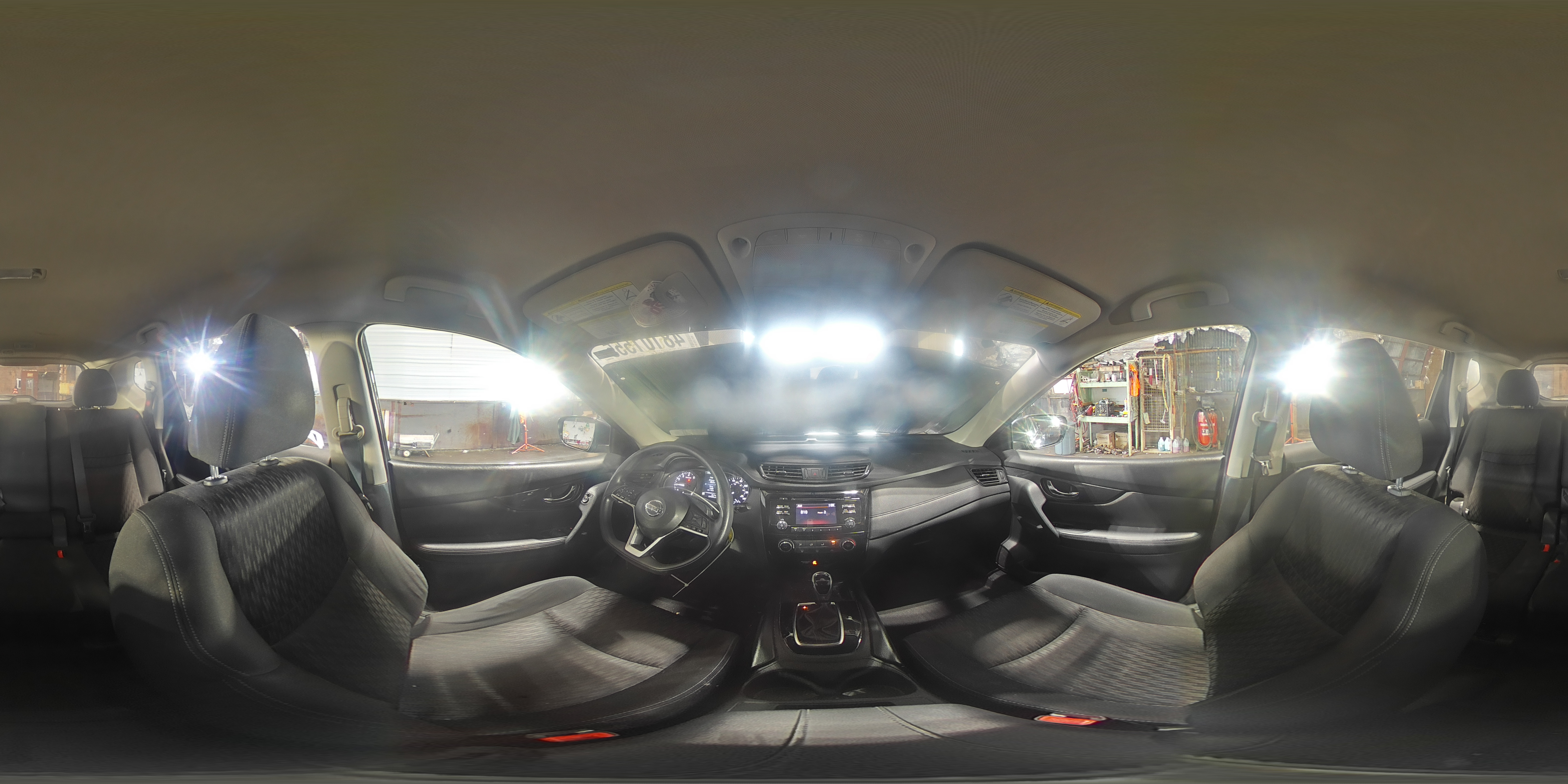2017 Nissan Rogue - Image 13