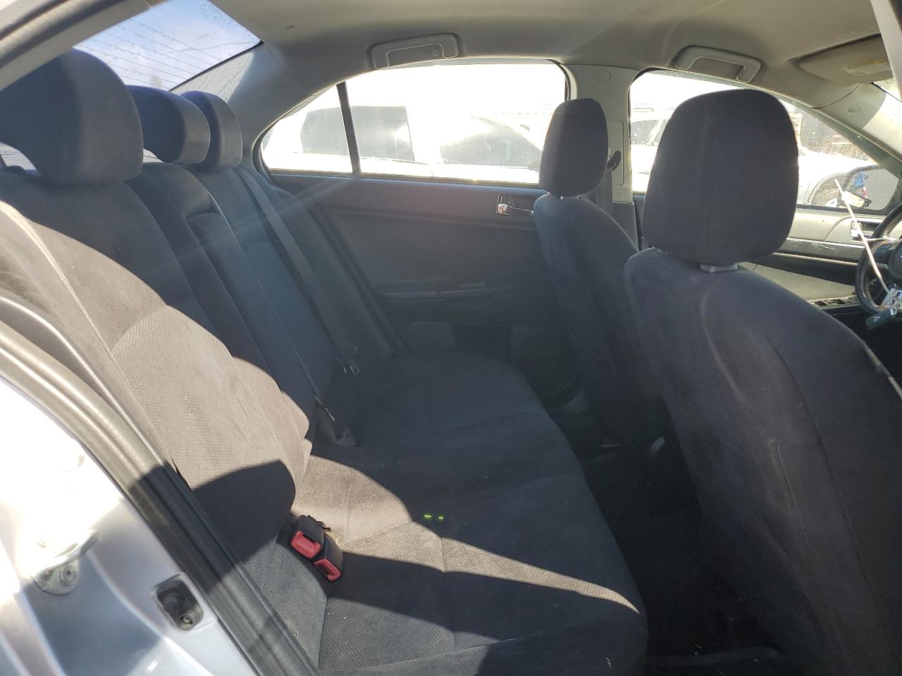 2012 Mitsubishi Lancer - Image 10