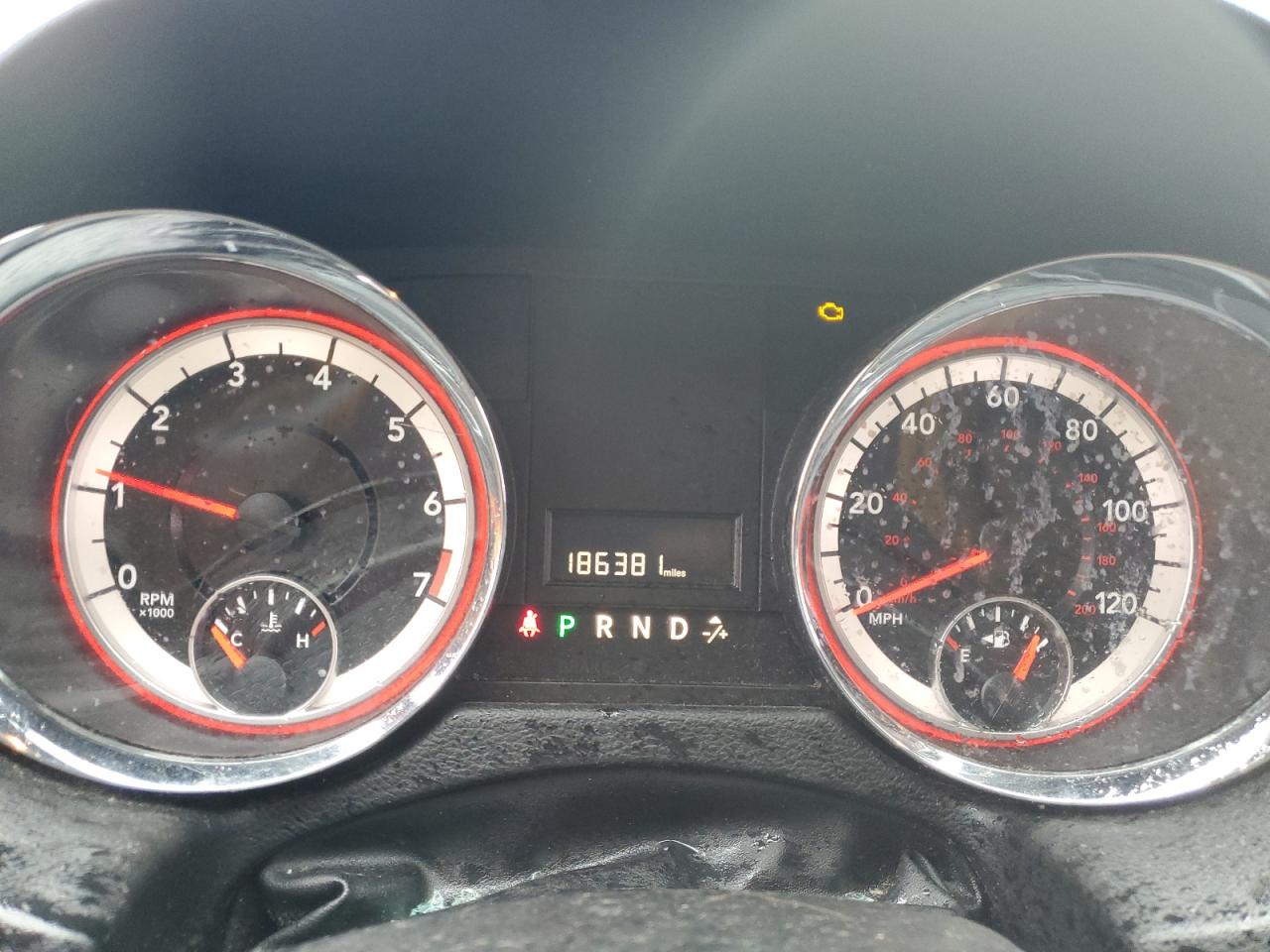 2017 Dodge Caravan - Image 9