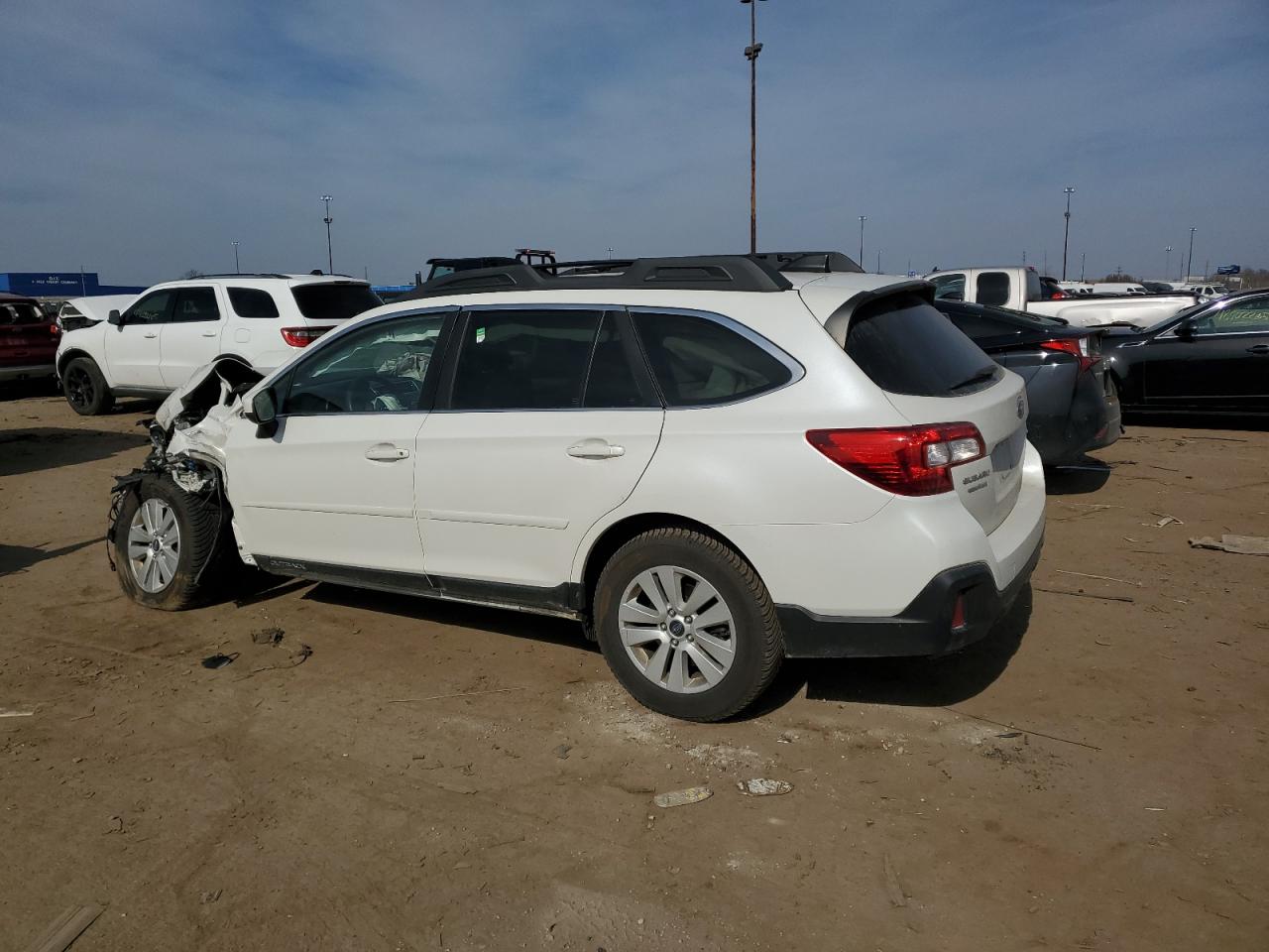 2019 Subaru Outback - Image 2