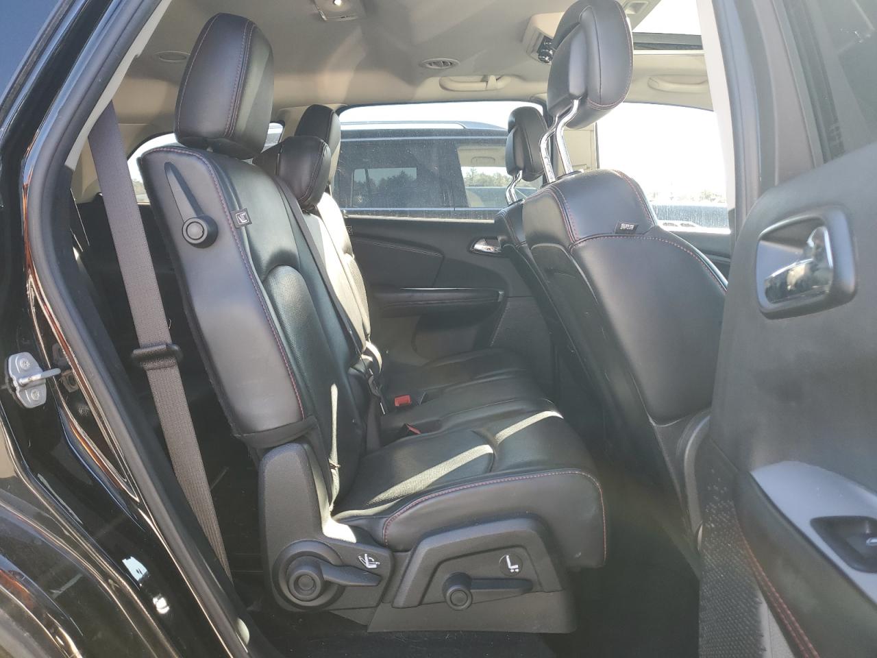 2017 Dodge Journey - Image 11