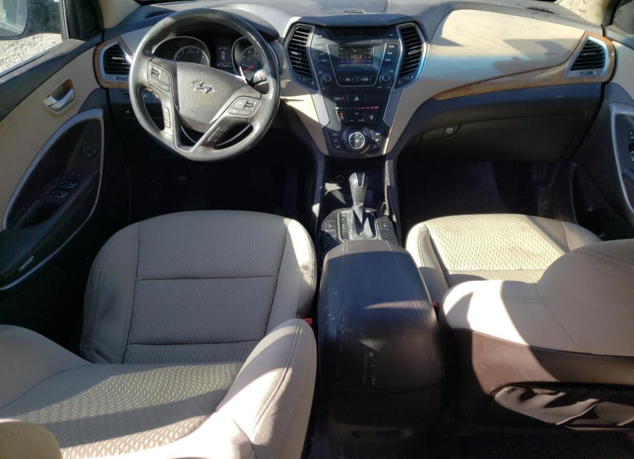 2016 Hyundai Santa Fe - Image 8