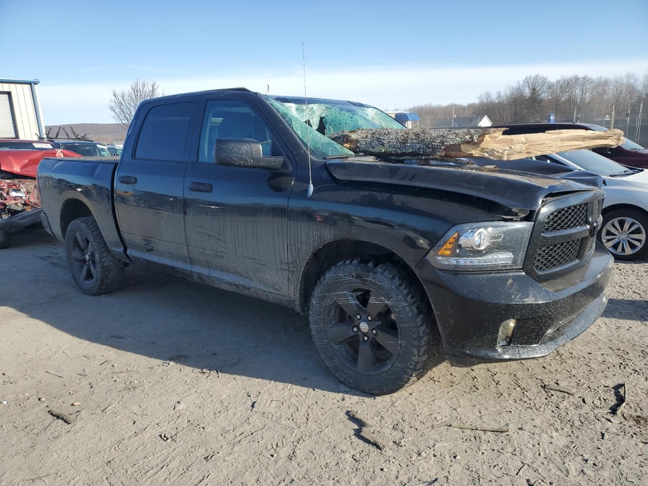 2014 RAM 1500 - Image 4