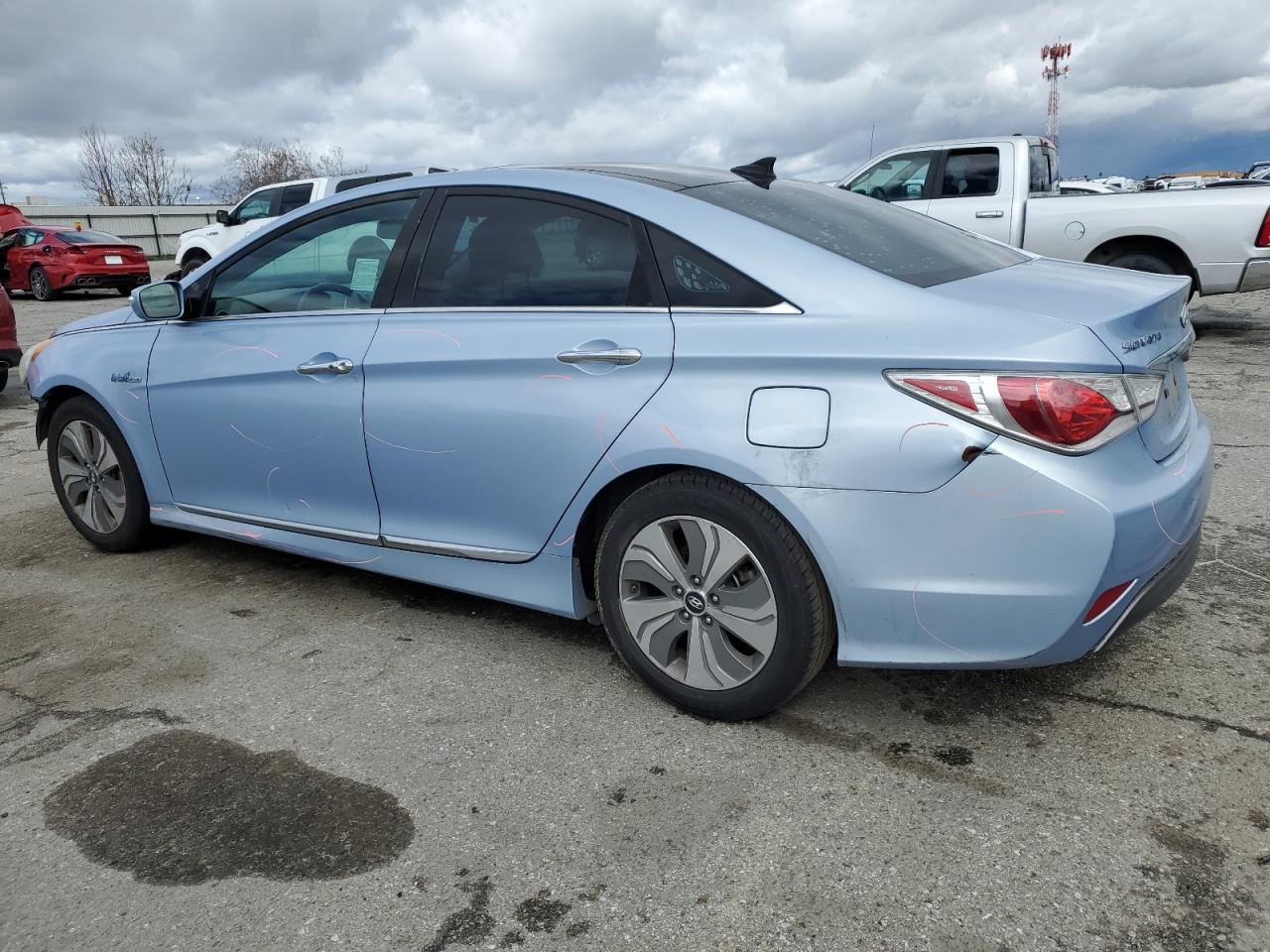 2015 Hyundai Sonata - Image 2