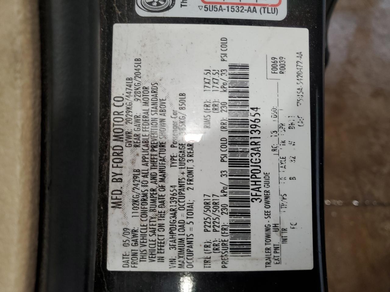 2010 Ford Fusion - Image 12
