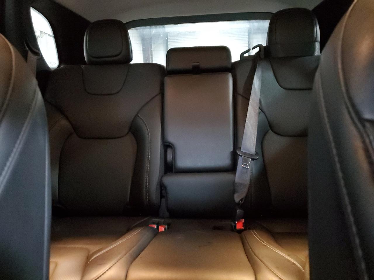 2021 Jeep Grand Cherokee - Image 10