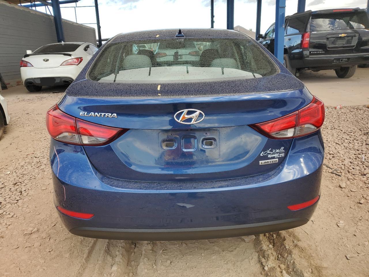 2016 Hyundai Elantra - Image 6