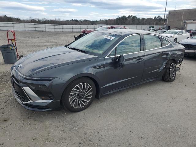 2024 Hyundai Sonata Hybrid