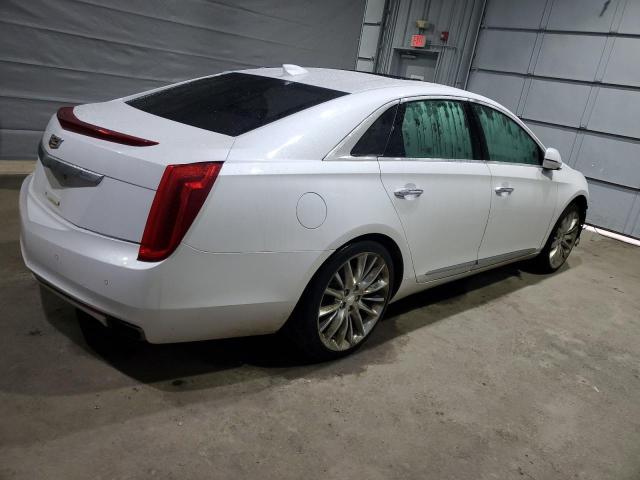  CADILLAC XTS 2016 Белы