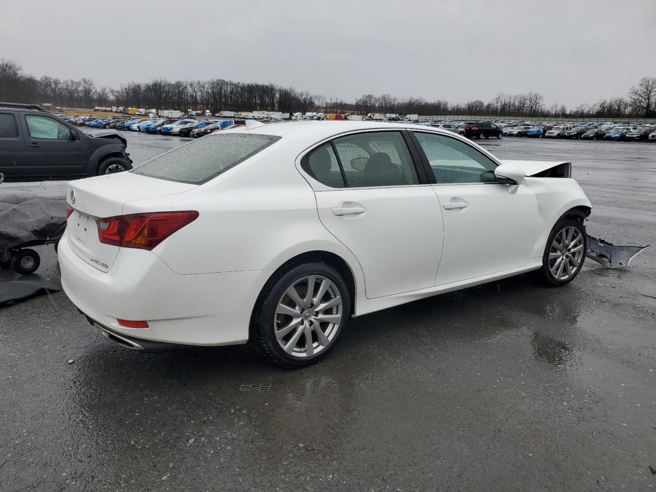 2015 Lexus GS - Image 3