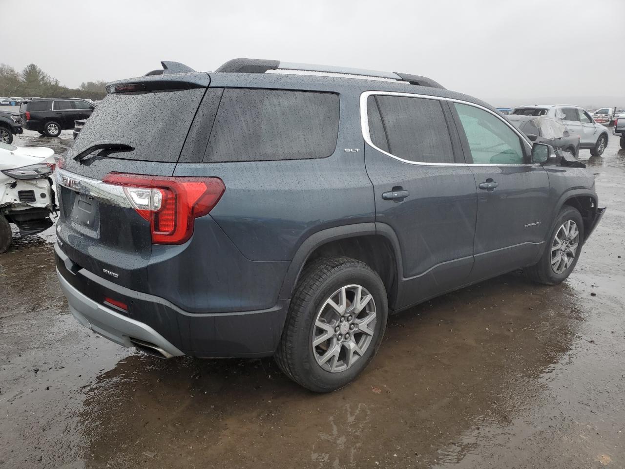 2020 GMC Acadia - Image 3