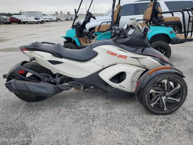 2014 Can-Am Spyder Roadster Rs