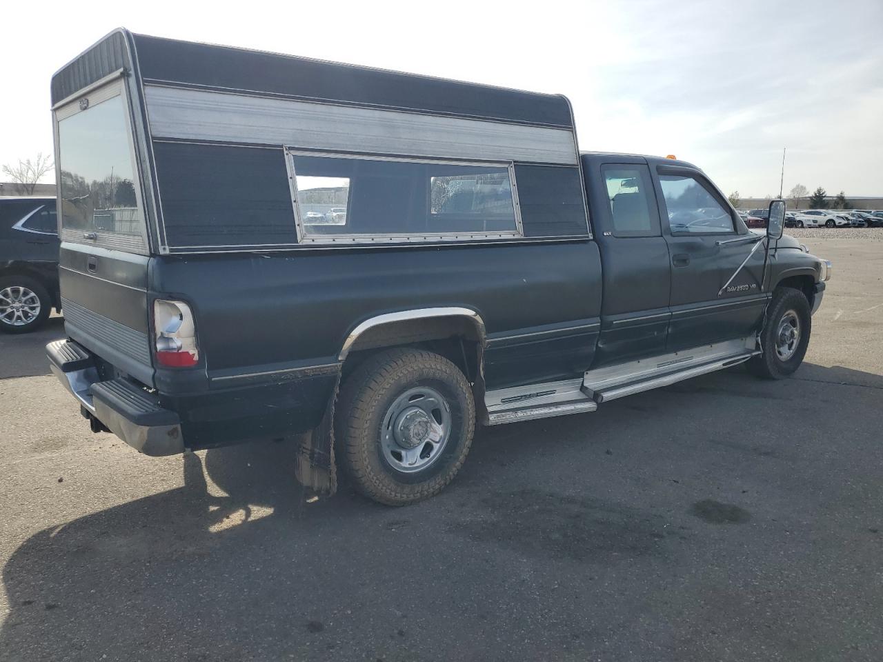 1995 Dodge RAM - Image 3