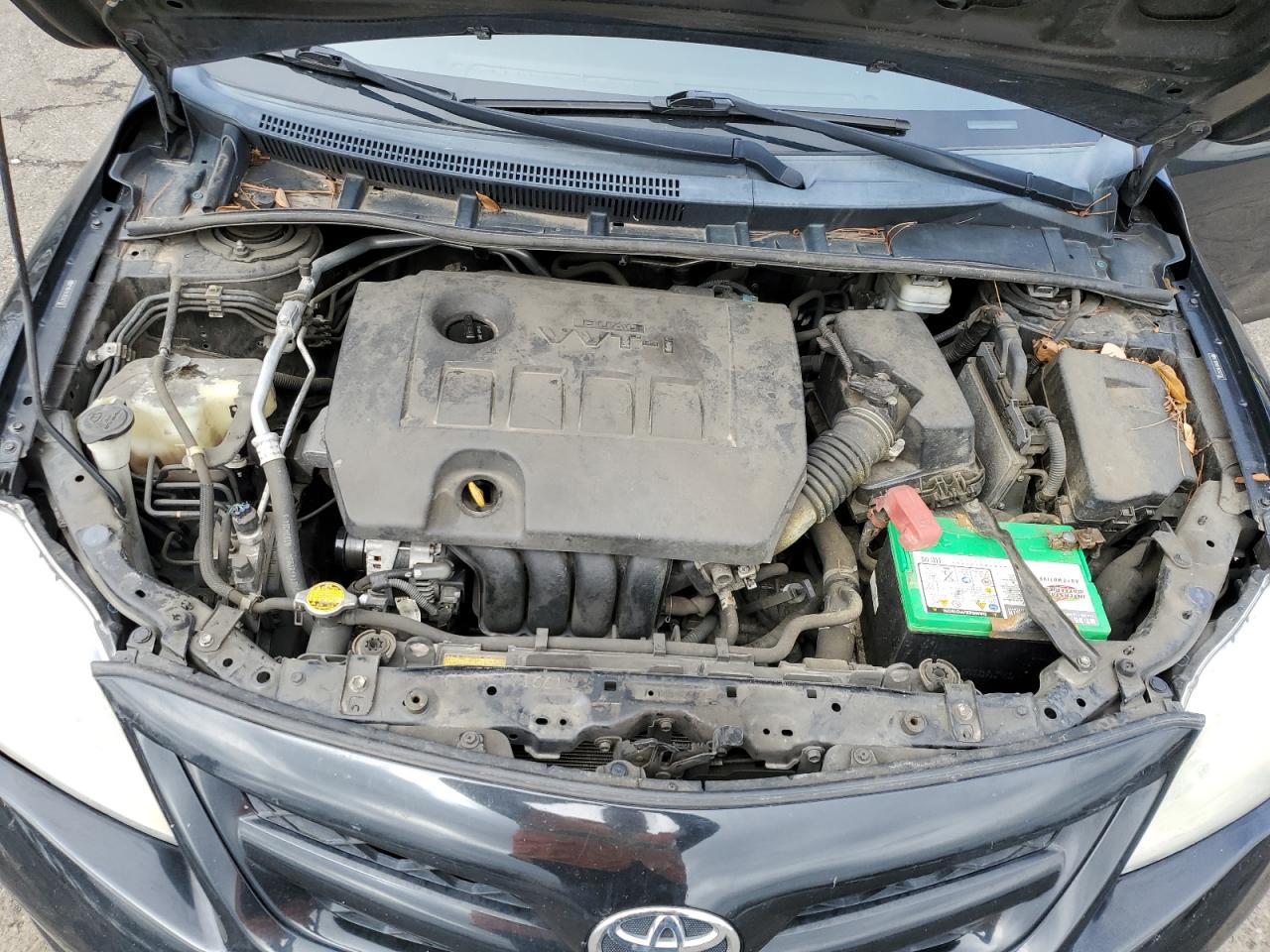 2011 Toyota Corolla - Image 12