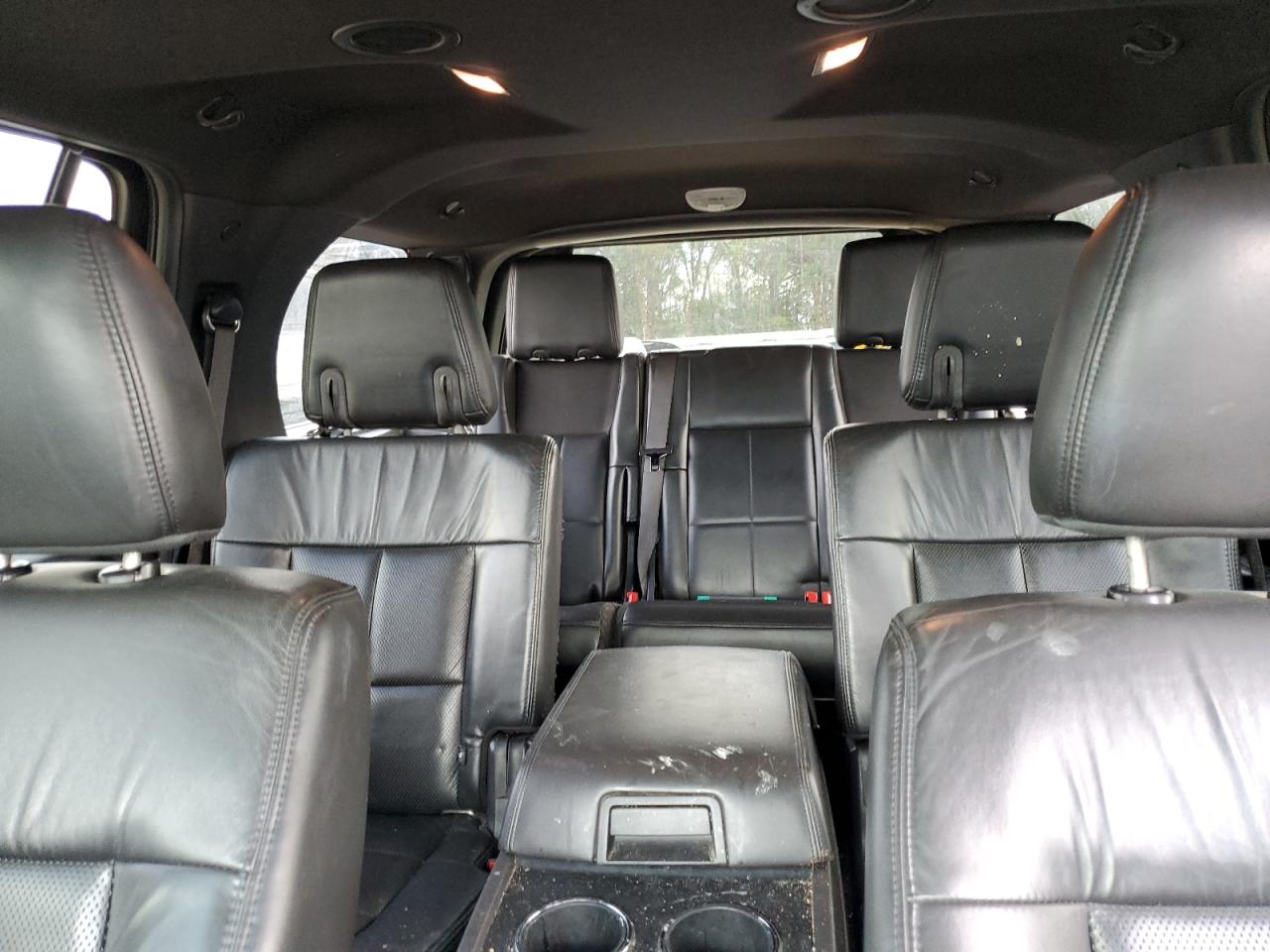 2014 Lincoln Navigator - Image 10