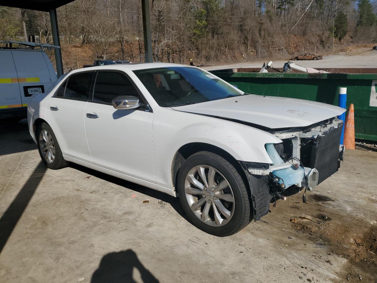 2019 Chrysler 300 - Image 4