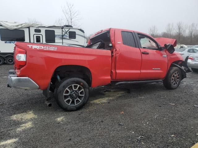 Пікапи TOYOTA TUNDRA 2015 Червоний