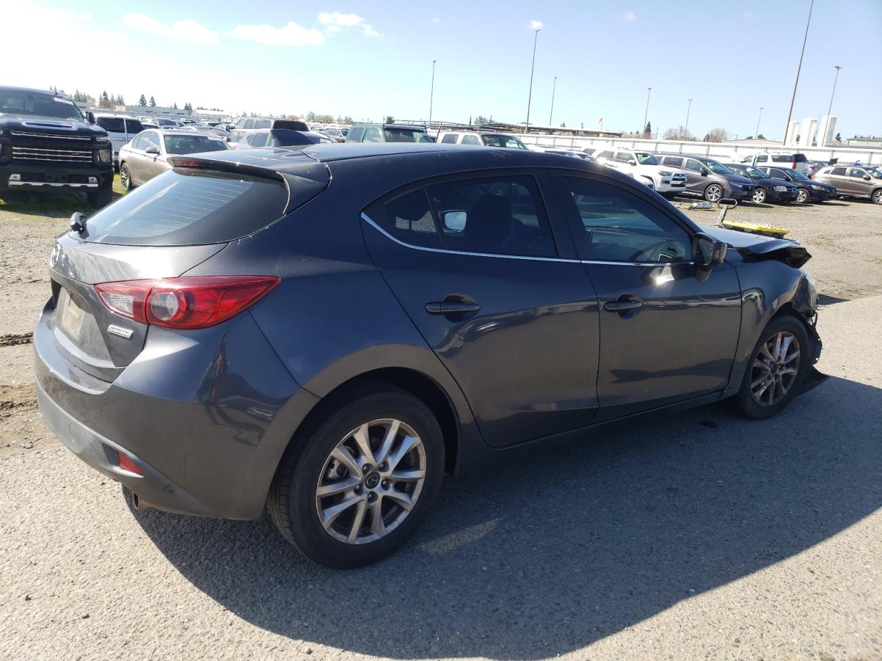 2015 Mazda 3 - Image 3