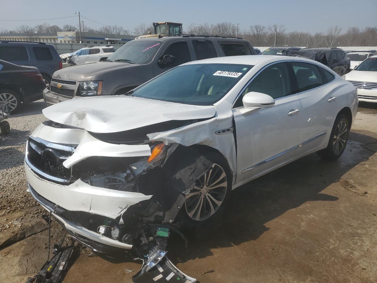 2017 Buick Lacrosse Preferred for Sale in Louisville, KY - Front End