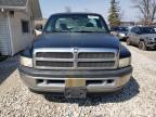 2001 Dodge Ram 2500  იყიდება Northfield-ში, OH - Rear End