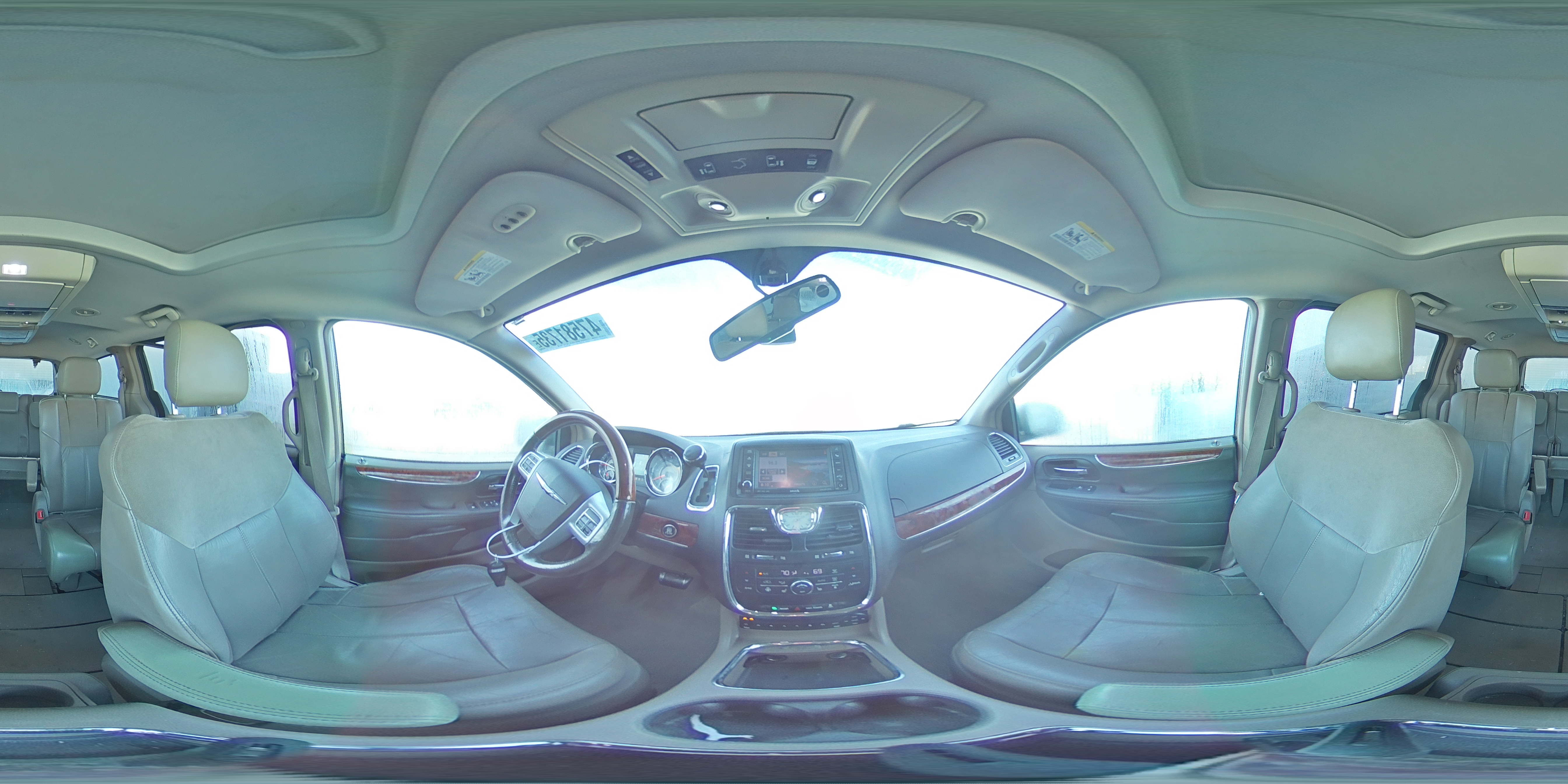 2012 Chrysler Town & Country - Image 15