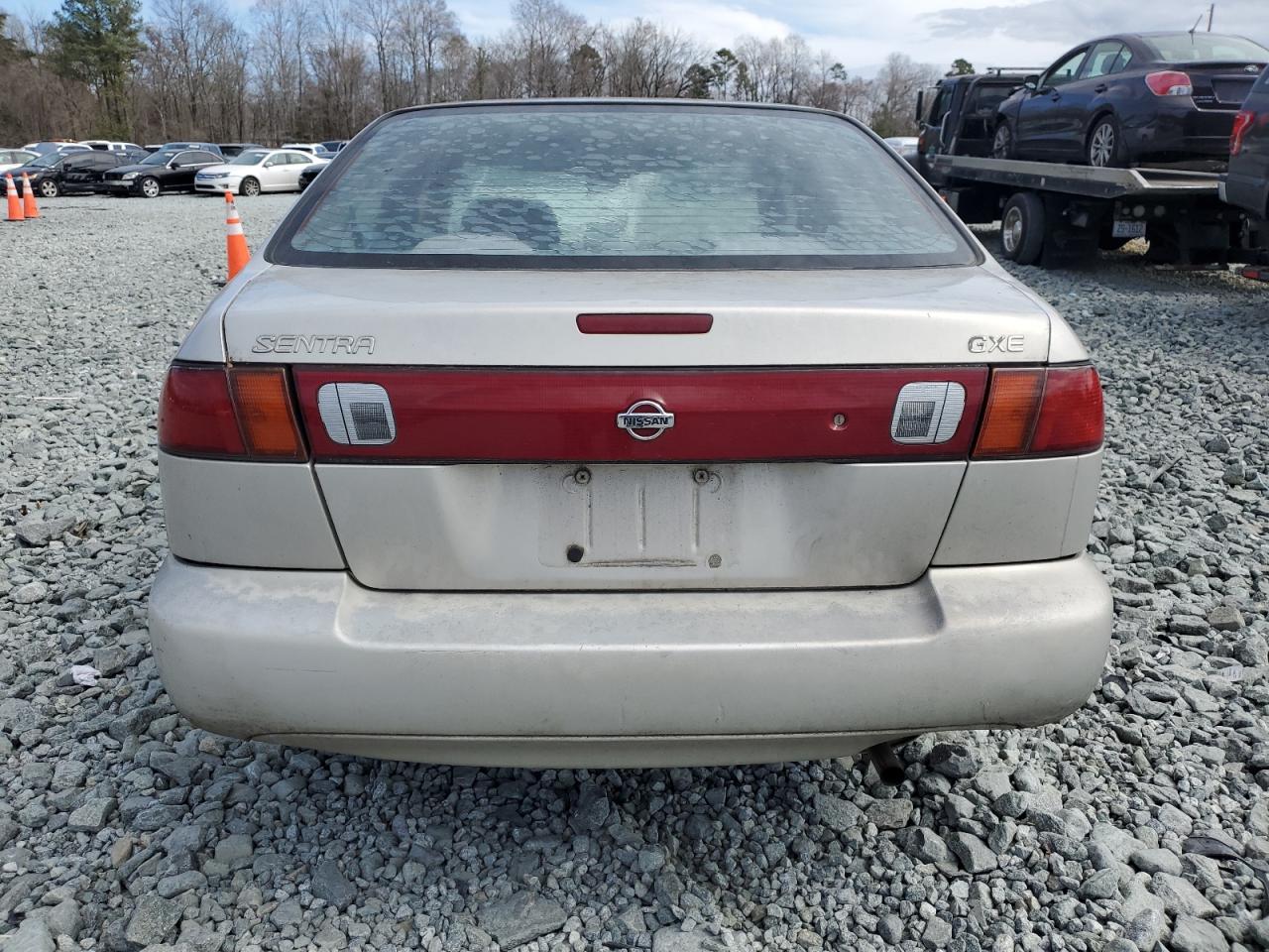 1999 Nissan Sentra - Image 6