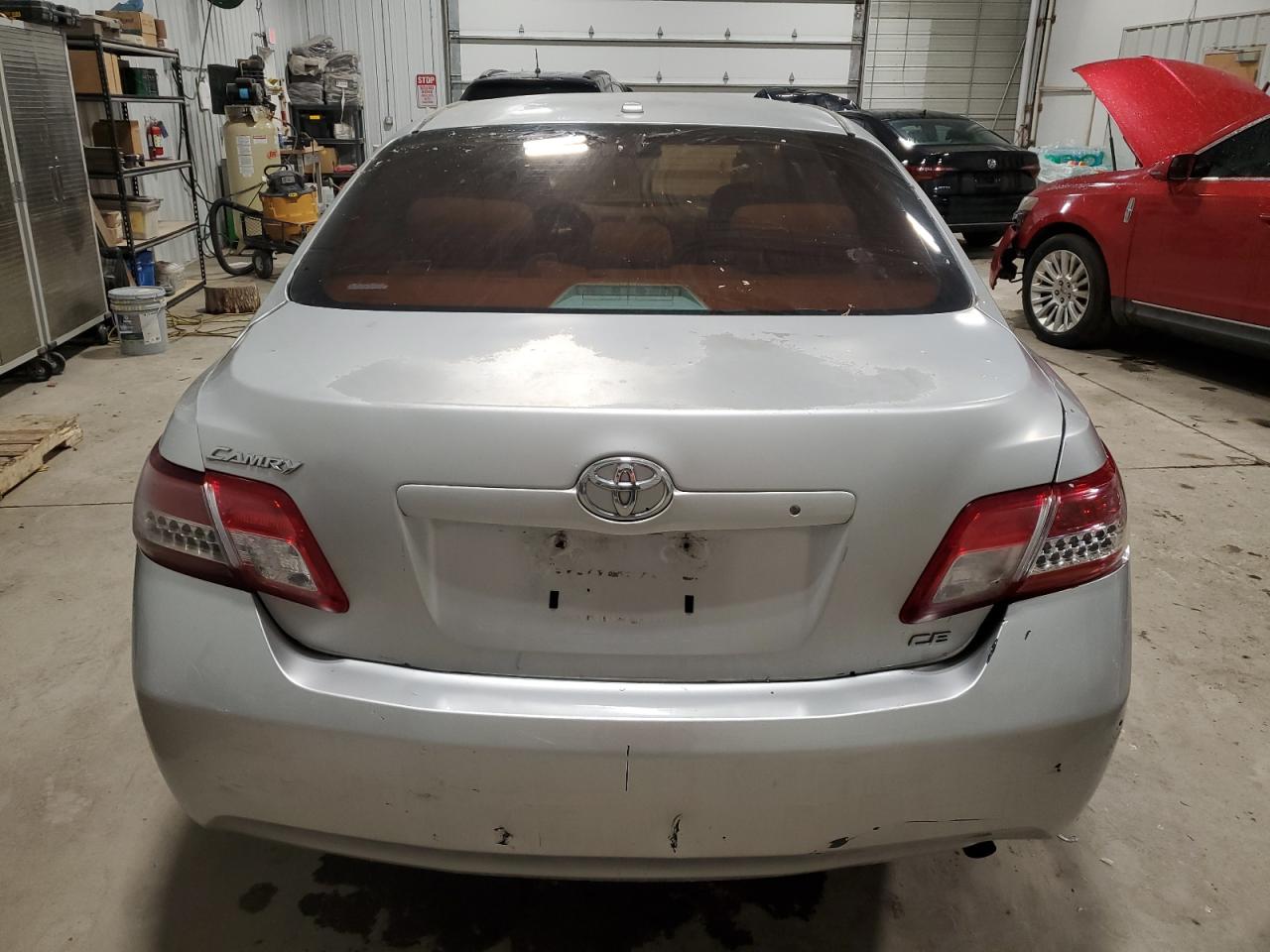 2010 Toyota Camry - Image 6