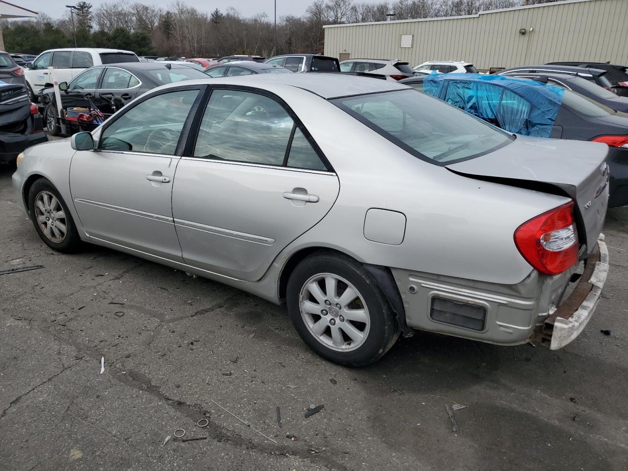 2004 Toyota Camry - Image 2
