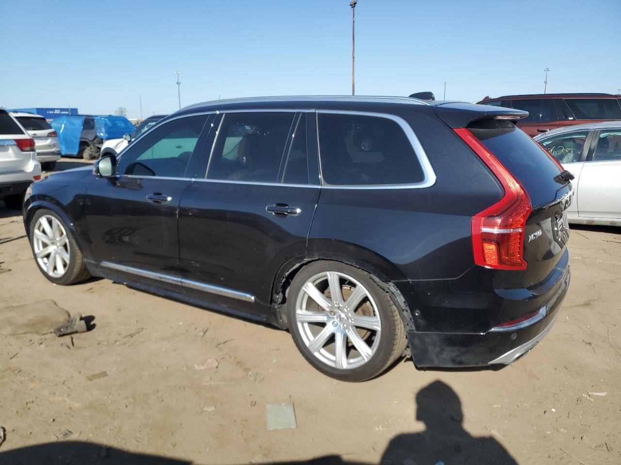 2016 Volvo XC90 - Image 2