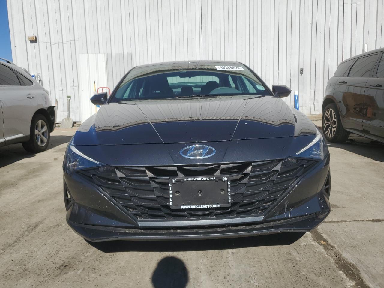 2022 Hyundai Elantra - Image 5