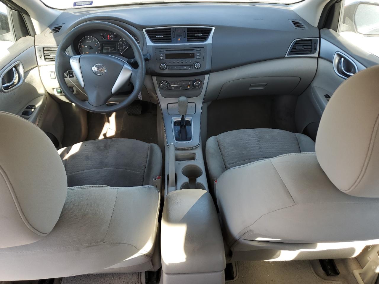 2014 Nissan Sentra - Image 8