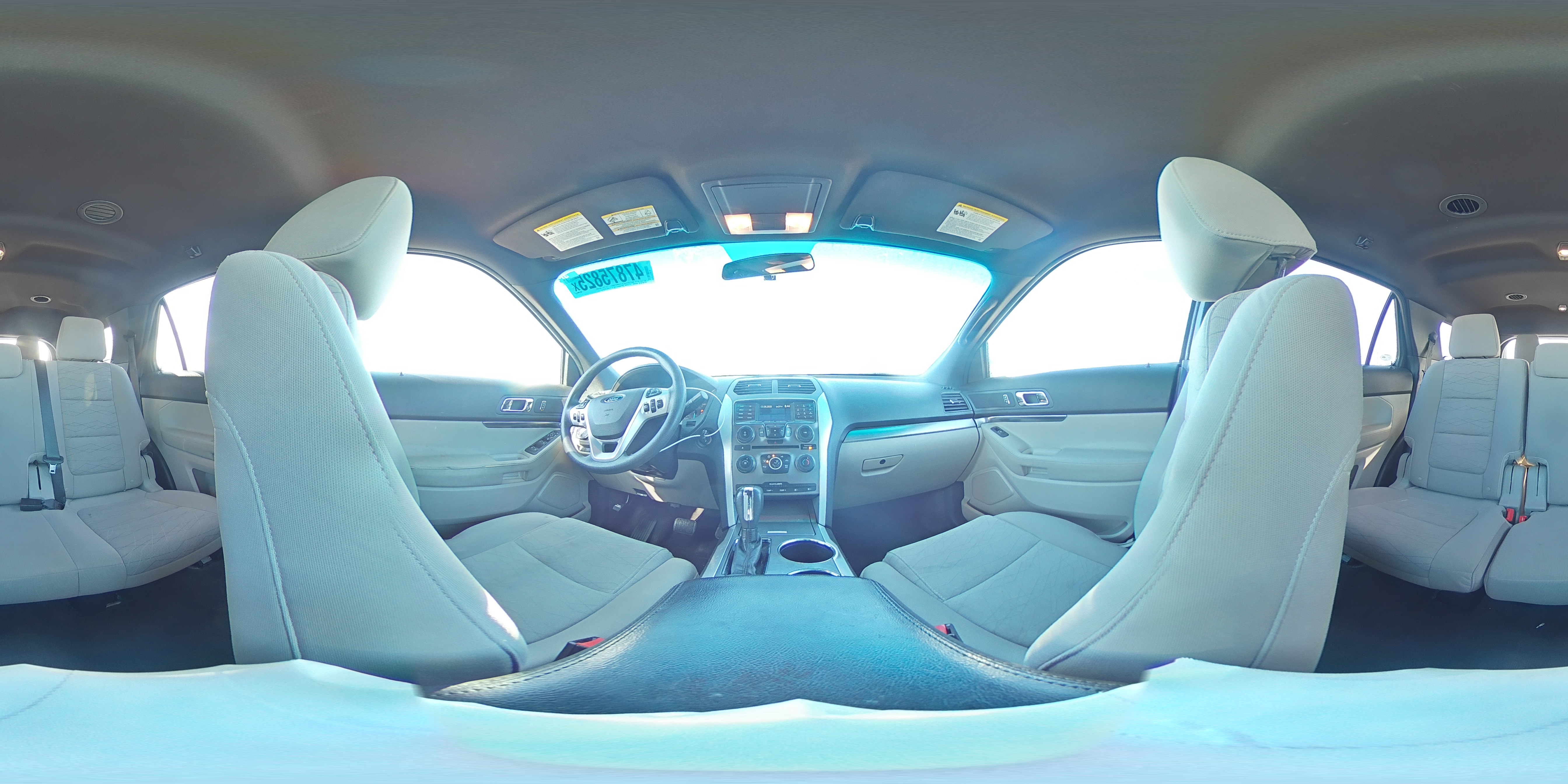 2011 Ford Explorer - Image 13
