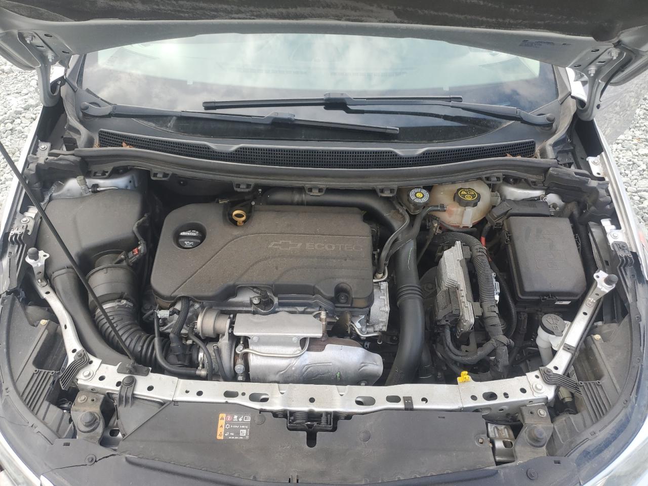2018 Chevrolet Cruze - Image 11
